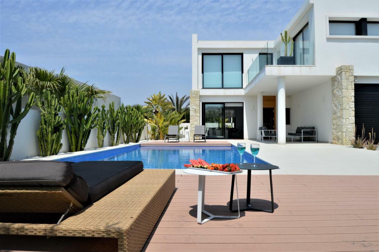 Villa With Private Pool Llobregales Exterior foto